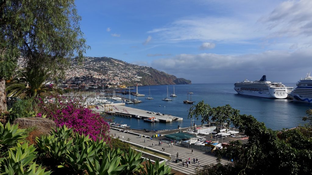 Immigrate to Madeira to live in Funchal like me